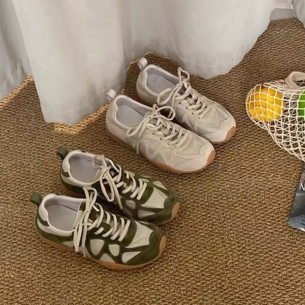 Sneakers - 여성용 빈티지 패치워크 레이스업 스니커즈, 부드럽고