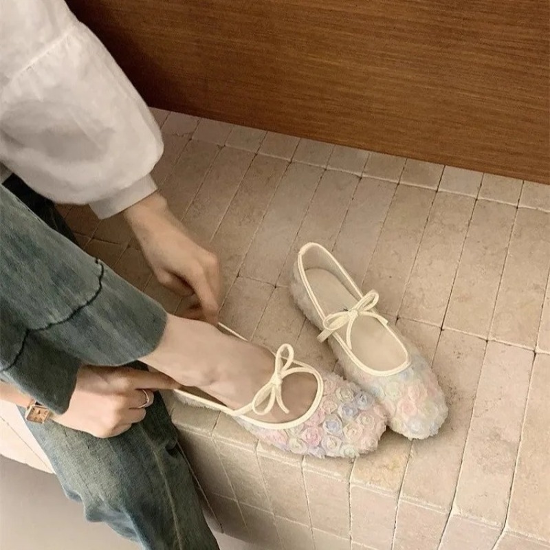 부드러운 뉴 차이니즈 로즈 메쉬 메리제인 슈즈 2026 - Boots 리뷰 및 가격