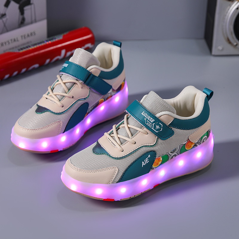 4륜 접이식 LED 라이트가 있는 유스 롤러 스케이트, - Running Shoes 리뷰 및 가격